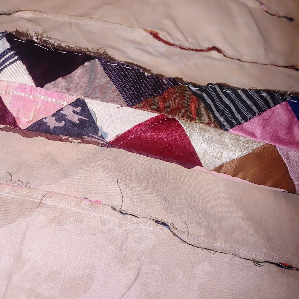 Antique Victorian 1800s Crazy Quilt Handmade Top Silk Patchwork Diamond Mosaic - Picture 16 of 16